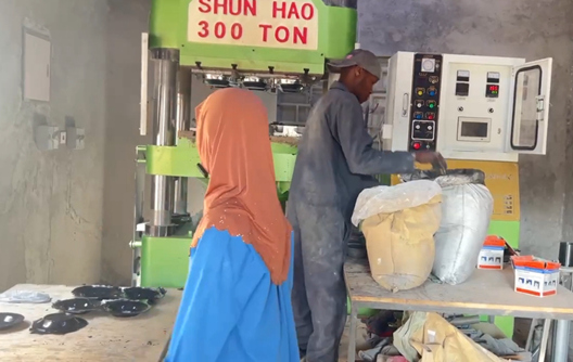 Shunhao Melamine │Tek Bir Melamin Pres Makinesiyle Bir Sofra Takımı Fabrikası Kurulabilir mi?