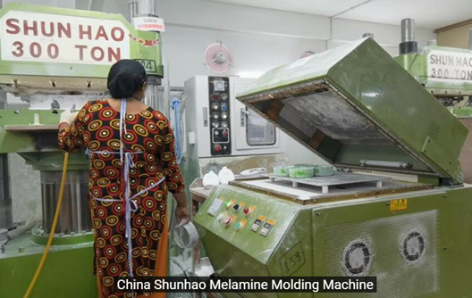 Shunhao Otomatik Melamin Kalıplama Makinesi